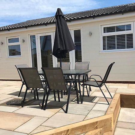Mundesley Holiday Village Exterior photo