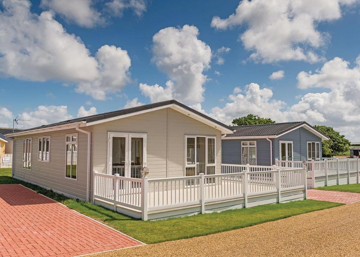 Mundesley Holiday Village Exterior photo